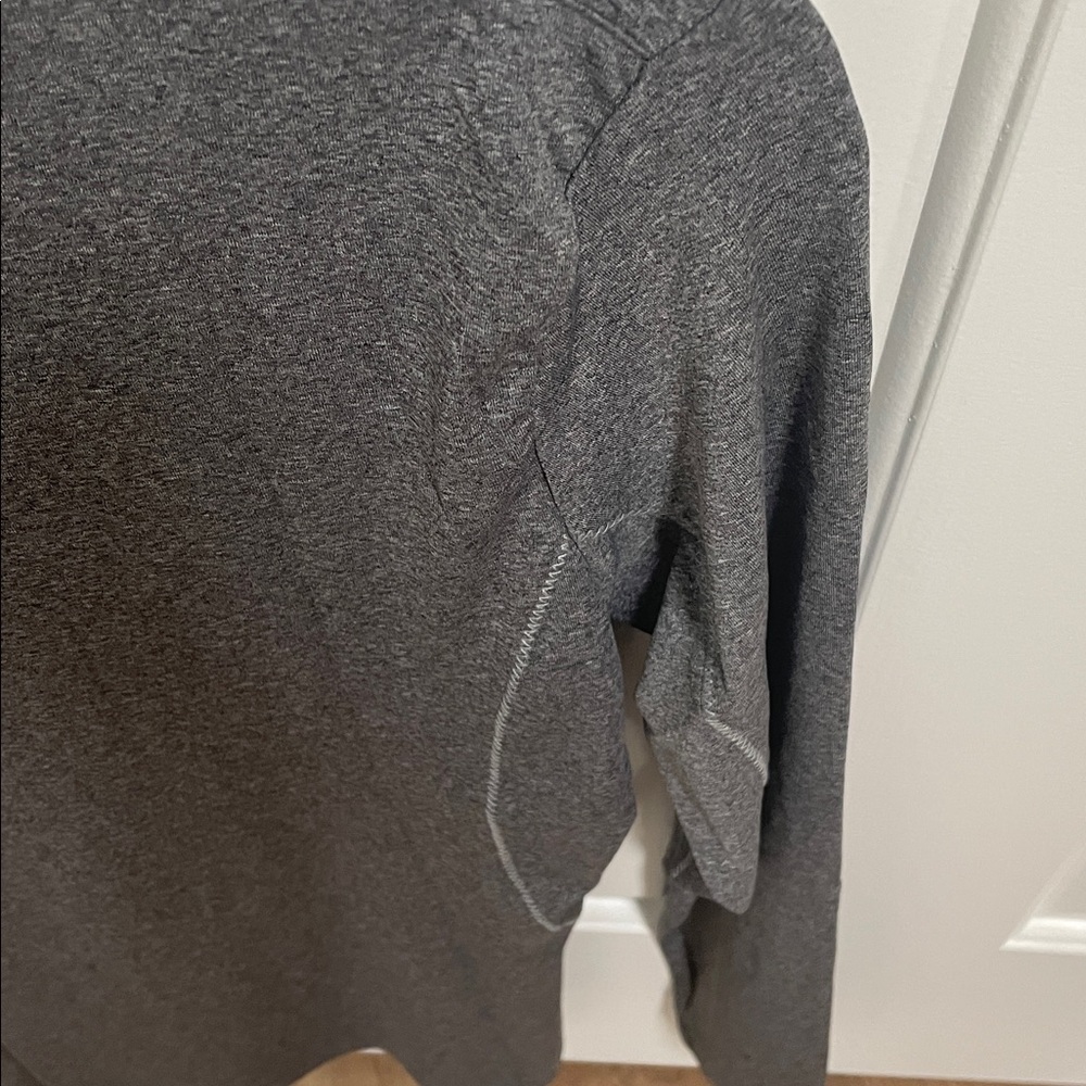 Ovation 1/4 zip long sleeve athletic top - Picture 4 of 6